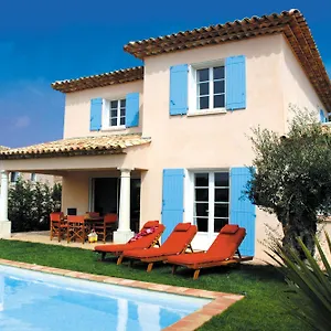 https://lagrange-vacances-carre-beauchene.fr-provencehotel.com